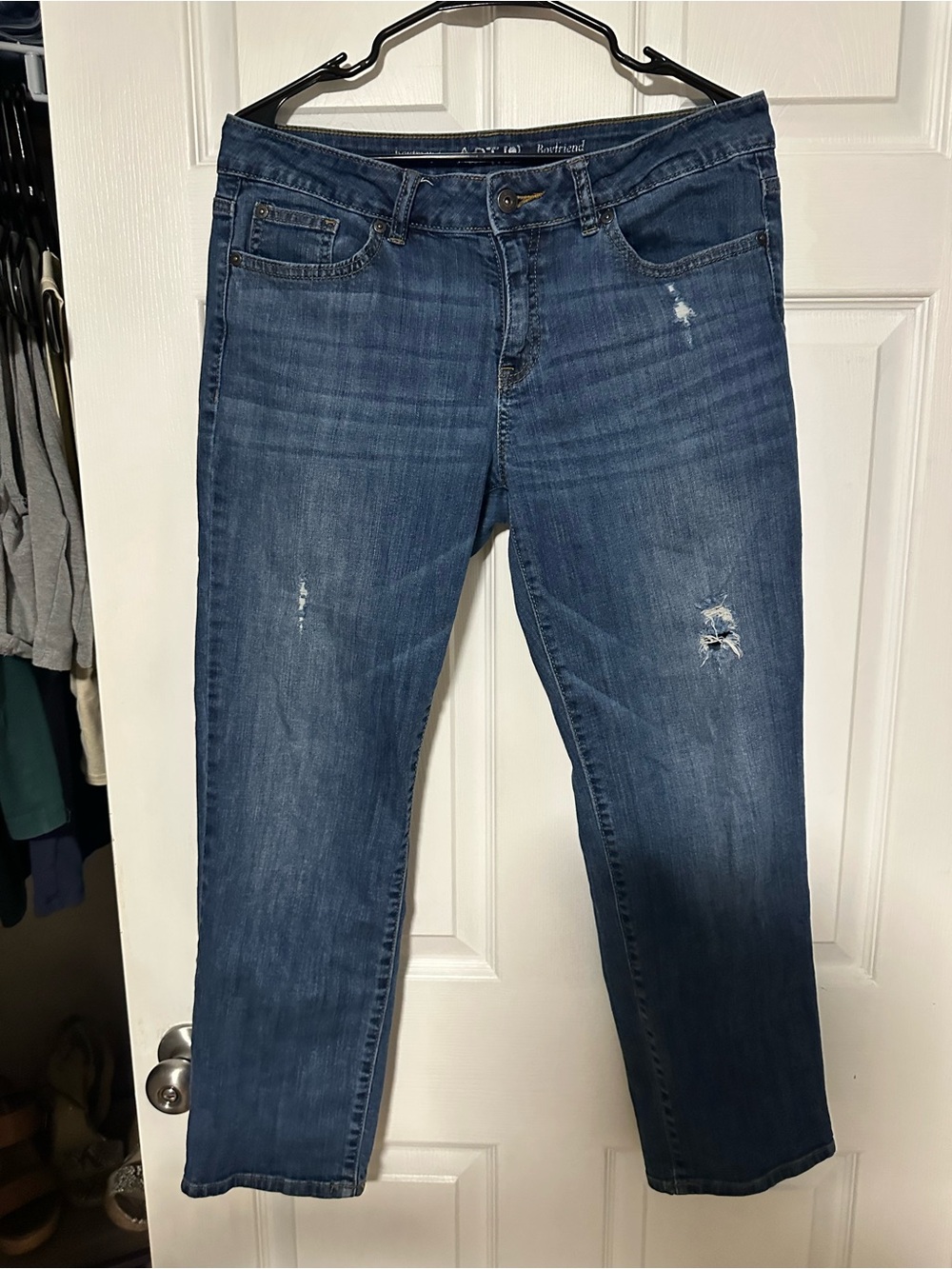 Apt. 9 Women's Distressed Straight-Leg Jeans — Mid Blue